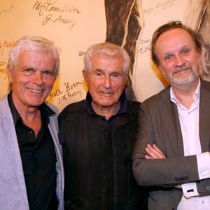 Claude Lelouch entre Jean-Marc Dumontet et Claude Sérillon - "Conversation intime avec Claude Lelouch", un rendez-vous présenté par C. Ceylac au théâtre Antoine à Paris le 24 Juin 2024. © Bertrand Rindoff / Bestimage