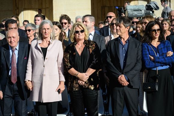 Louis Edouard Carrère, Nathalie Carrère, Marina Carrère d'Encausse et Emmanuel Carrère, - Hommage national à Hélène Carrère d'Encausse aux Invalides à Paris le 3 octobre 2023.

© Eric Tschaen / Pool / Bestimage