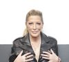 Des proches évoquent une relation tendue et décrivent un comportement parfois agressif.

Loana pose en marge de sa venue sur le plateau de l'enregistrement de l'émission " Face à Hanouna " présentée par C.Hanouna et diffusée sur C8 le 16 novembre 2024, à Paris, France, le 14 novembre 2024. © Jack Tribeca/Bestimage