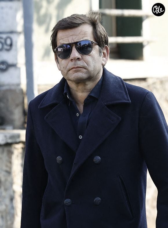 Laurent Mariotte - Arrivées aux obsèques de Bruno Salomone en l'église Sainte-Anne de Polangis de Joinville-le-Pont (Val-de-Marne) le 23 mars 2026. © Cyril Moreau  Dominique Jacovides / Bestimage