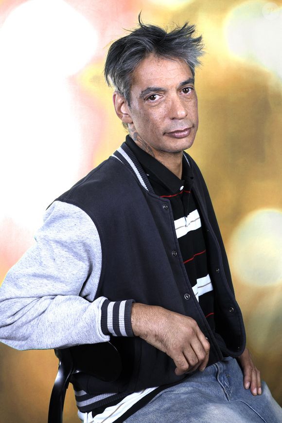Lors de son entretien avec Jordan De Luxe pour son émission Youtube, Georges-Alain Jones s'est aussi laissé aller à parler d'une perte douloureuse : celle d'un deuxième enfant avec la mère de sa fille.

Exclusif - Portrait de Georges Alain Jones à Paris, le 16 septembre 2025.
© Cédric Perrin/Bestimage
