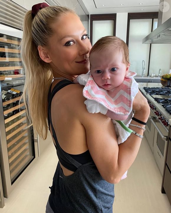 Anna Kournikova a accouché le 17 décembre dernier à l'hôpital de Miami.

Anna Kournikova et l'un de ses enfants sur Instagram.

Photo : Instagram