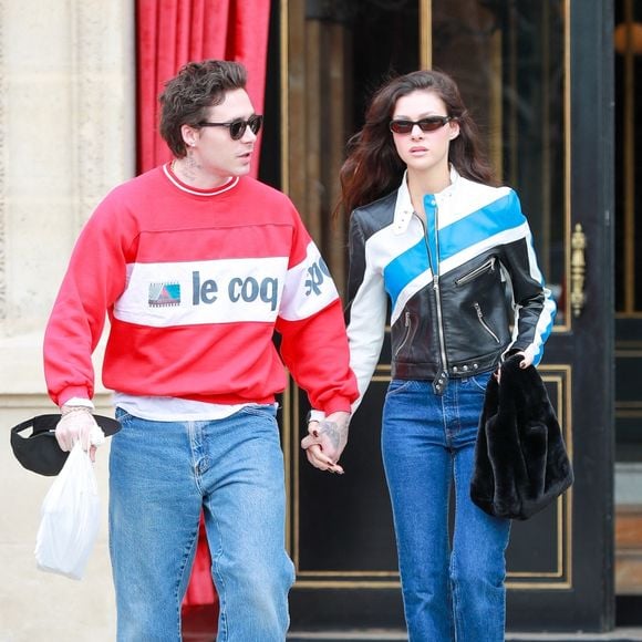 Brooklyn Beckham et sa femme Nicola Peltz aperçus dans Paris lors de la Fashion Week. © Backgrid USA / Bestimage