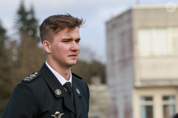 Le prince Gabriel de Belgique - Le roi et la reine de Belgique rendent visite à leur fils à l'Académie militaire Saint-Cyr Coëtquidan à Guer (Morbihan), le 9 décembre 2024. 
© Laëtitia Notarianni / Bestimage
