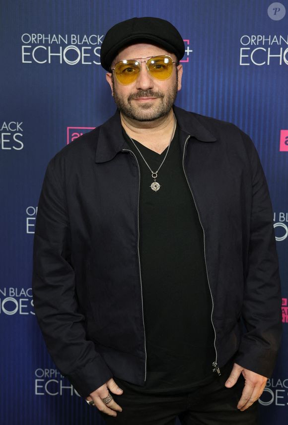 Il a été victime d'un tragique accident de voiture à Los Angeles.

West Hollywood, CA  - Celebrities at the Los Angeles Red Carpet Celebration For AMC's "Orphan Black: Echoes" at The West Hollywood EDITION.


Pictured: Brad Everett Young