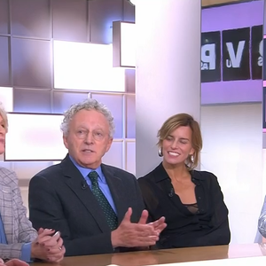 Nelson Monfort dans "C à vous" sur France 5 avec Sophie Davant, Fauve Hautot et Chris Marques.