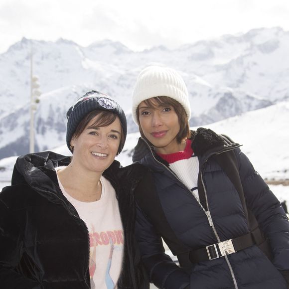 Béatrice de la Boulaye, Sonia Rolland pour Tropiques criminels. - Rendez-vous avec les actrices et acteurs de la 24ème édition du festival Tv de Luchon le 12 février 2022. © Christophe Aubert / Bestimage