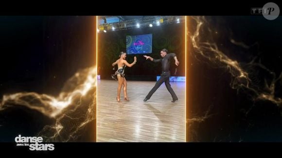 Nino Mosa et Eve Gilles lors de leur premier prime de "Danse avec les stars", le 14 février 2025, sur TF1