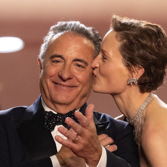 Andy Garcia, Vicky Krieps - Montée des marches du film " Diamond " lors du 79ème Festival International du Film de Cannes, le 19 mai 2026. © Jacovides-Moreau / Bestimage
