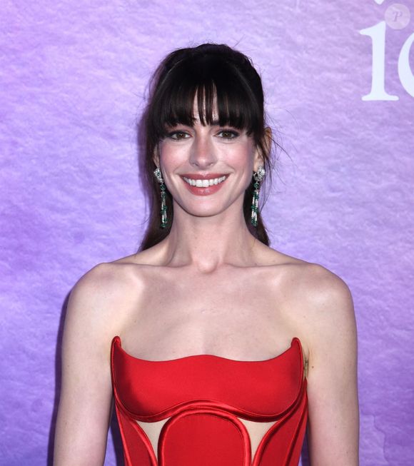 New York, NY - Anne Hathaway assiste à la première new-yorkaise de « The Idea of ​​You » de Prime Video au Jazz at Lincoln Center à New York. © Backgrid USA / Bestimage