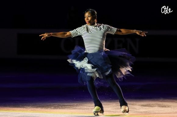 Des mots qui témoignent de la trace indélébile laissée par le clan Bonaly sur la glace française.

Surya Bonaly - Gala de clôture des championnats du monde de patinage artistique 2022 à Montpellier le 27 mars 2022. © Mpp/Bestimage
