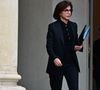La fille de Rachida Dati est tombée malade.

Rachida Dati, ministre de la Culture - Sortie du Conseil des ministres au palais de l'Elysée à Paris, le 19 novembre 2025.
© Christian Liewig / Bestimage