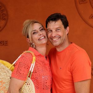 Élodie Gossuin et son mari Bertrand Lacherie au photocall du village lors des Internationaux de France de Tennis de Roland Garros 2026, à Paris, France, le 30 mai 2026. © Dominique Jacovides/Bestimage