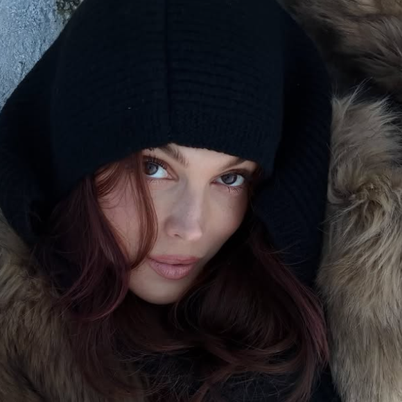 Depuis quelques jours, le quotidien d'Iris Mittenaere se révèle quelque peu éprouvant.

Iris Mittenaere sur Instagram