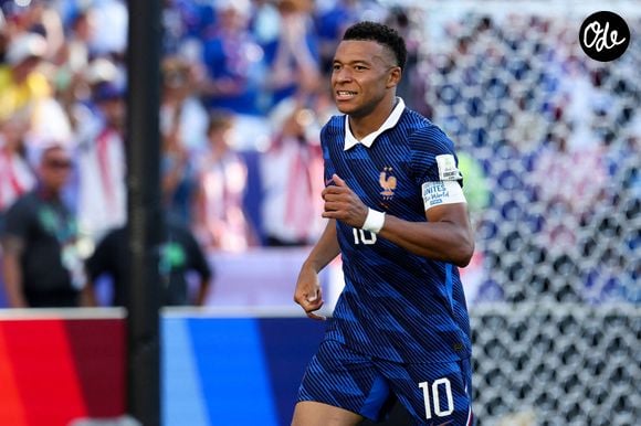 D'autant que derrière les enjeux purement sportifs, la réalité financière est immense. 

Kylian Mbappe pendant France vs Paraguay durant la Coupe du Monde 2026.

 © Imago/PsnewZ/Bestimage