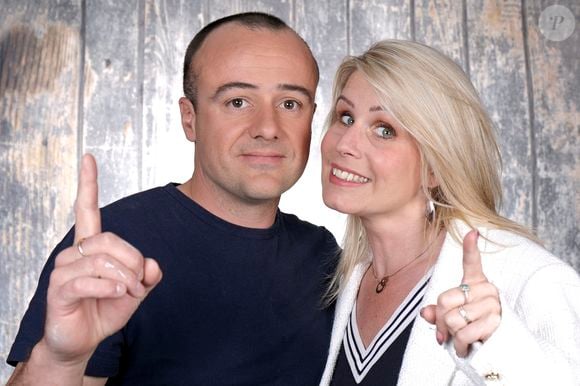 Cet été 2025, ils ont choisi de ne pas partir en vacances.
Mélanie et Franck Gonzalez lors de l'enregistrement de l'émission "Chez Jordan" à Paris le 6 mai 2022. © Cédric Perrin / Bestimage
