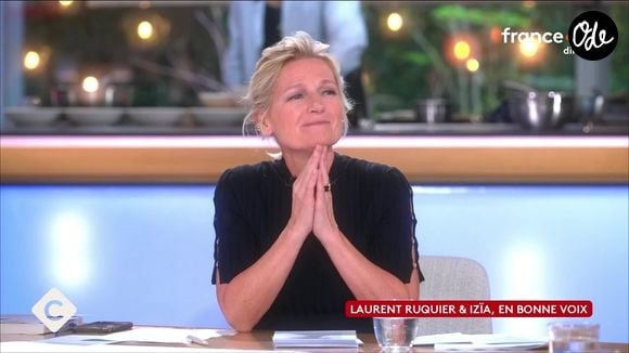 Interrogé par Anne-Elisabeth Lemoine sur une éventuelle carrière de chanteur, il a répondu avec humour qu'il ne fallait jamais dire jamais.

Extrait de l'émission "C à vous" sur France 5, le 8. juin 2026.

© France 5