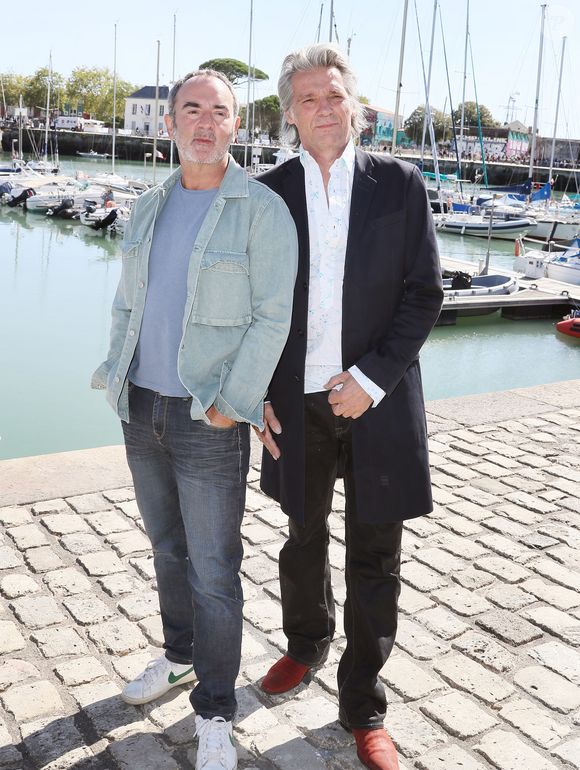Une série culte dans laquelle il formait un duo avec Yvan Le Bolloc'h 

Bruno Solo et Yvan Le Bolloc'h au photocall de la série "Camera café" lors de la 24ème édition du Festival de la Fiction TV de La Rochelle, France, le 17 septembre 2022. © Patrick bernard/Bestimage