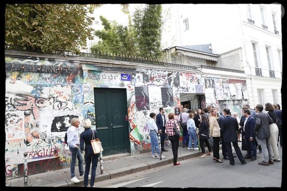 La Maison Gainsbourg a été placé en redressement judiciare

Illustration lors de l'inauguration de la Maison Gainsbourg, rue de Verneuil à Paris le 14 septembre 2023. La maison ouvrira ses portes au public à partir du 20 septembre 2023.

© Alain Guizard / Bestimage