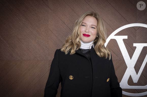 Léa Seydoux - Photo Call pour Le Défilé « Vuitton »Collection Prêt-à-Porter Automne/Hiver 2025-2026" lors de la Fashion Week de Paris (PFW), le 10 mars 2025. © Olivier Borde /Bestimage