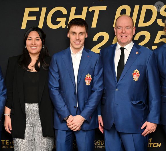 Marie, Louis Ducruet et le prince Albert II de Monaco durant la soirée de Gala au Fairmont hotel à Monaco après  la cinquième édition de la Fight Aids Cup, un match de football caritatif qui s'est déroulé au stade Louis II à Monaco, le 22 janvier 2025.
© Bruno Bebert / Bestimage