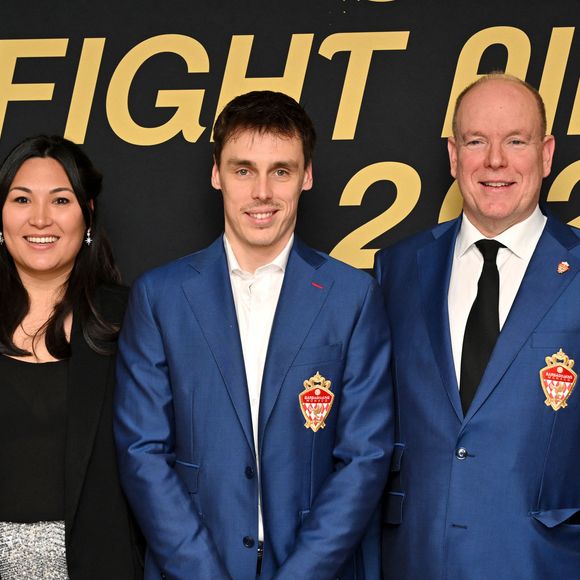 Marie, Louis Ducruet et le prince Albert II de Monaco durant la soirée de Gala au Fairmont hotel à Monaco après  la cinquième édition de la Fight Aids Cup, un match de football caritatif qui s'est déroulé au stade Louis II à Monaco, le 22 janvier 2025.
© Bruno Bebert / Bestimage