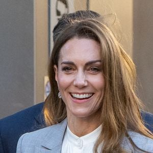 La princesse de Galles a souffert d'un cancer et suivi un lourd traitement durant l'année 2024.

Kate Middleton, princesse de Galles, quitte le Future Workforce Summit, organisé par la Royal Foundation et le Business Taskforce for Early Childhood à la Salesforce Tower, dans la City de Londres, le 18 novembre 2025. © Thomas Krych/ZUMA Press Wire/Bestimage