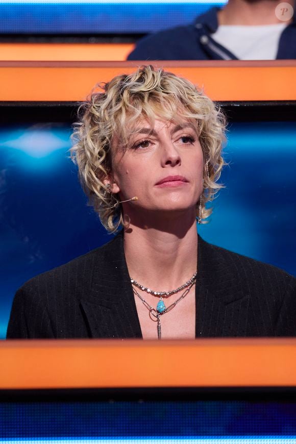Exclusif - Sara Mortensen - Enregistrement de l'émission "100% Logique", présentée par Cyril Féraud et diffusée le 12 avril 2025 sur France 2. Le 17 décembre 2024 © Cyril Moreau / Bestimage