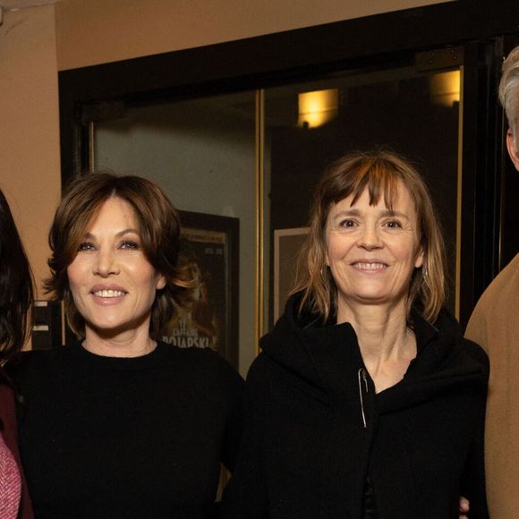 Alice Dufour, Mathilde Seigner, Caroline Proust, François Vincentelli - Avant-première du film "Au cœur de nos terres" au Club de l'Etoile qui sortira sur France 2 le 4 mars à Paris le 17 février 2026. © Julien Sarkissian/Bestimage