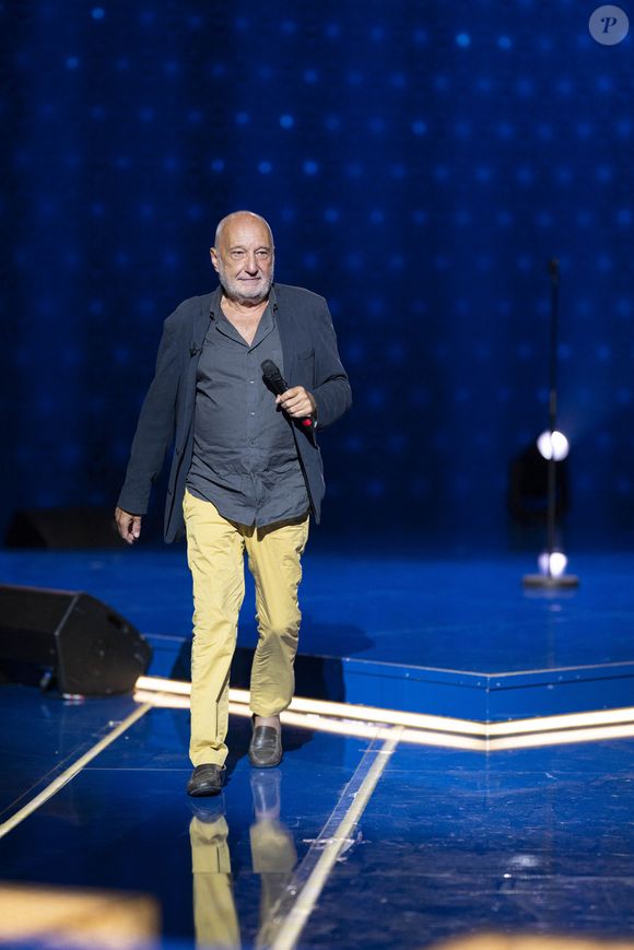 Exclusif - François Berléand lors de l'enregistrement de l'émission "La Boîte à secrets", présentée par F.Bollaert et diffusée le 26 septembre 2025 sur France 3, dans les studios du Lendit à Saint-Denis, Seine Saint-Denis, France, le 8 septembre 2025. © Pierre Perusseau/Bestimage
