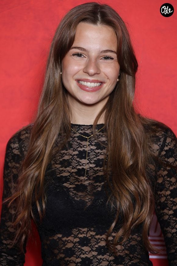 Anouk a également dû déclarer forfait pour raisons de santé lors d’un concert à Dijon.

Anouk (Star Academy 2025) lors de la première de Running Man au cinéma UGC Ciné Cité Bercy à Paris le 3 novembre 2025.

© Denis Guignebourg / Bestimage