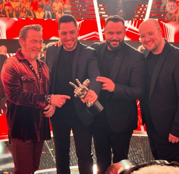 "Du jamais vu" puisque le trio ne se connaissait pas avant de participer à l'émission

Il Cello, le trio de Florent Pagny, a remporté la 14e saison de "The Voice" sur TF1 le 3 mai 2025