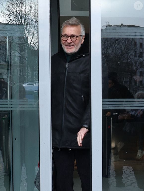 Exclusif - Laurent Ruquier - Les célébrités quittent les studios de RTL à Neuilly sur Seine, le 9 janvier 2025.
Agence / Bestimage