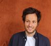 Malgré son isolement, il a accepté de participer à des événements spéciaux, dont les concerts de Lara Fabian, Jean-Louis Aubert et Les Enfoirés.

 Le chanteur Vianney (Vianney Bureau) au village (jour 12) lors des Internationaux de France de Tennis de Roland Garros 2022 à Paris, France, le 2 juin 2022. © Dominique Jacovides/Bestimage