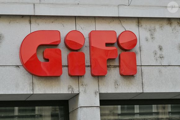 Les pertes pourraient atteindre 80 millions d'euros pour l'exercice 2025, menaçant le groupe d'un dépôt de bilan.

GiFi Illustration d'enseignes commerciales et de magasins à Lyon, France, le 16 février 2024. Photo par Julien Reynaud/APS-Medias/ABACAPRESS.COM