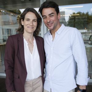 Exclusif - Julian Bugier et sa femme Claire Fournier - Déjeuner dans la loge de France Télévisions lors de la Finale Hommes des Internationaux de France de Tennis de Roland Garros 2024 - Jour 15 à Paris. Le 9 Juin 2024.
© Bertrand Rindoff / Bestimage