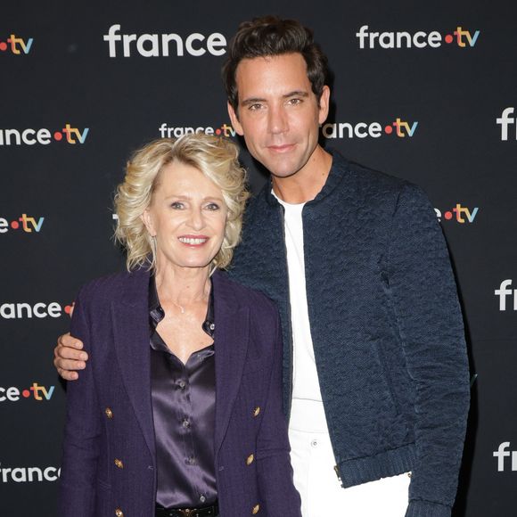 Sophie Davant et Mika lors de la conférence de presse du Téléthon 2024 (29-30 novembre 2024) à Paris, le 24 octobre 2024.

© Coadic Guirec / Bestimage