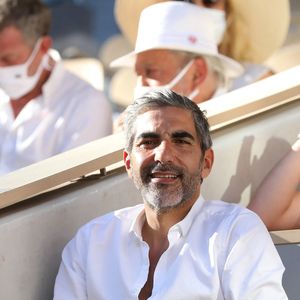 Ary Abittan dans les tribunes lors de la finale hommes des Internationaux de France de tennis de Roland Garros à Paris le 13 juin 2021. © Dominique Jacovides / Bestimage
