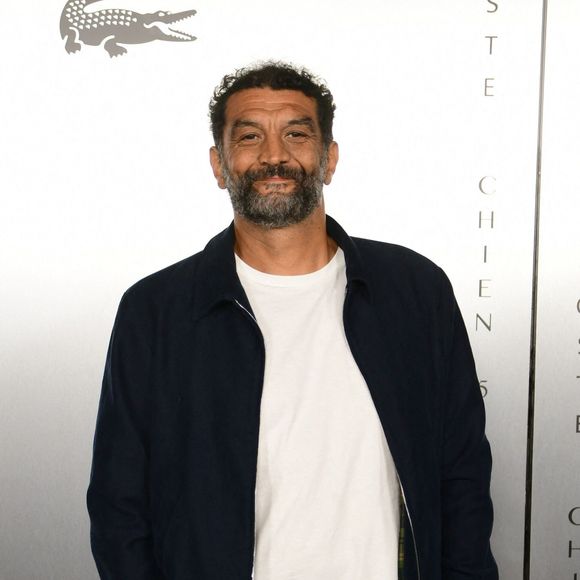 Ramzy Bedia au photocall de la soirée Lacoste X Chien 51 au club Silencio en marge du 78ème Festival International du Film de Cannes, France, le 18 mai 2025. © Romain Doucelin/Bestimage