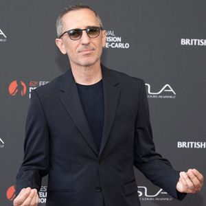 Gad Elmaleh assiste au tapis rouge d'ouverture du 62e Festival de télévision de Monte-Carlo le 16 juin 2023 à Monte-Carlo, Monaco. Photo par David Niviere/ABACAPRESS.COM