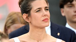 Charlotte Casiraghi : La fille de Caroline de Monaco bien née et privilégiée ? Sa prise de parole réfute une idée répandue