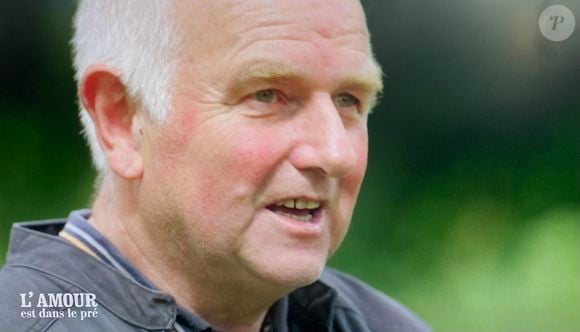 Mais pas question pour l'agriculteur de brûler les étapes.

Jean-Louis, nouvel agriculteur de "L'amour est dans le pré". M6