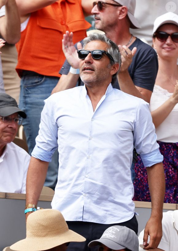 Ary Abittan dans les tribunes lors des Internationaux de France de Tennis de Roland Garros 2025. Paris,

© Jacovides / Moreau / Bestimage