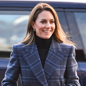 Le prince William, prince de Galles, et Catherine (Kate) Middleton, princesse de Galles, arrivent pour visiter l'Académie nationale de curling à Stirling, Royaume Uni, le 20 janvier 2026. Cover Images via ZUMA Press / Bestimage/Bestimage