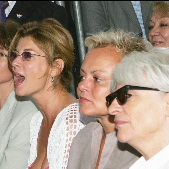 Muriel Robin, Claude Chirac, Michèle Laroque et Catherine Lara à Paris le 1er juillet 2005. RINDOFF-GUIREC / BESTIMAGE