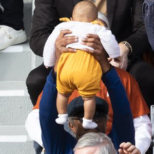 Yannick Noah et sa fille Keelaani lors de l'hommage à R.Nadal lors des internationaux de France de tennis à Roland Garros le 25 mai 2025. © Jacovides / Moreau / Bestimage