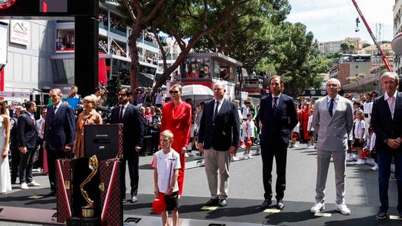 Grand Prix de Monaco : combinaison flamboyante pour Charlene au bras d'Albert, Charlotte Casiraghi opte pour la mini-robe