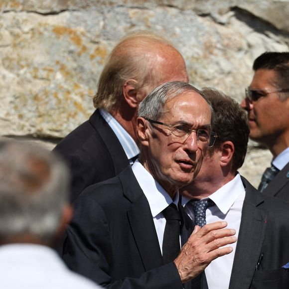 Claude Guéant lors de la cérémonie funéraire de l’ancien président du groupe parlementaire Les Républicains (LR) à l’Assemblée nationale, Olivier Marleix, à l’église Saint-Cyr-Sainte-Julitte à Anet, en France, le 11 juillet 2025. Le député français Olivier Marleix est décédé le 7 juillet 2025 à l’âge de 54 ans.

Photo de Raphael Lafargue/ABACAPRESS.COM.