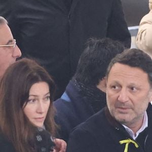 Mareva Galanter, L'animateur Arthur ( Jacques Essebag ) - Cérémonie d’hommage national aux victimes françaises des attaques terroristes du 7 octobre en Israël dans la cour d’honneur de l’Hôtel national des Invalides le 7 février 2024. 

© Dominique Jacovides / Bestimage