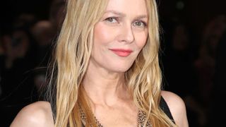 Mise aux enchères et prix bradé pour l'ancienne maison de Vanessa Paradis située dans un département près de Paris